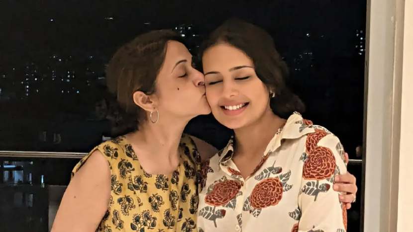 shivani rangole calls mother in law mrinal Kulkarni by this name