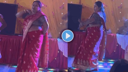 Uyi Amma dance video women dances on bollywood song goes viral on social media