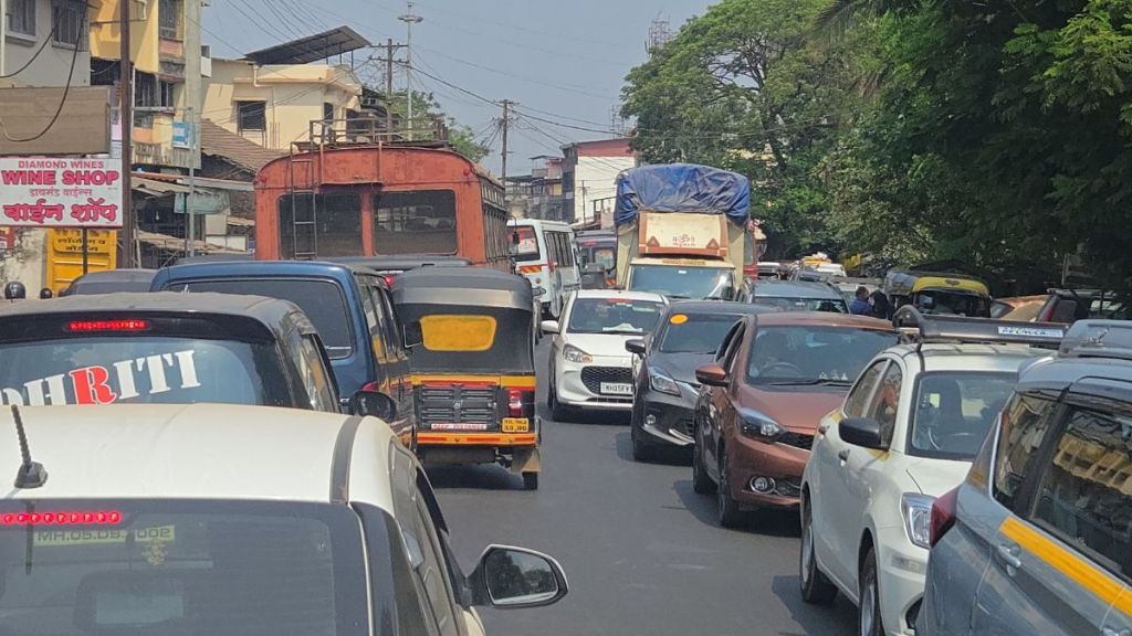 Heavy vehicles banned on Mumbai-Goa highway