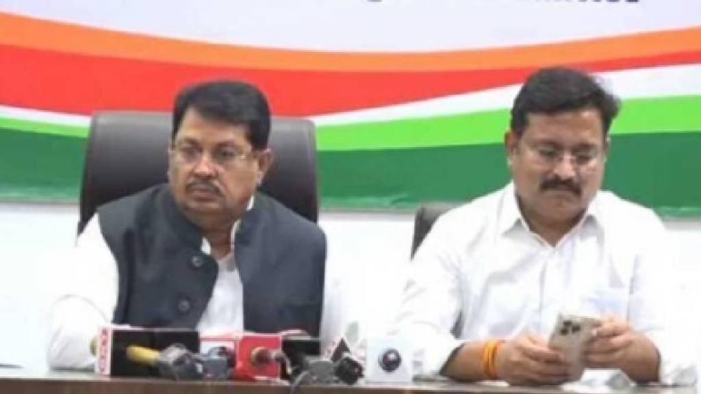 Vijay Wadettiwar statement on the compulsion of Hindi language