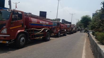 First day of tanker owners strike against central regulations Mumbai print news