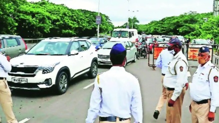 Cases have been filed against 34 drivers for driving in the wrong direction on the Ghodbunder road | Cases have been filed against 34 drivers for driving in the wrong direction on the Ghodbunder road |