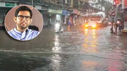 Aditya Thackeray on Mumbai Flood (1)