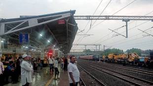 Amalner railway station updates news in marathi