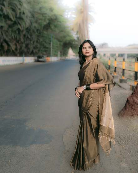 Apurva Gore Saree Look Photoshoot