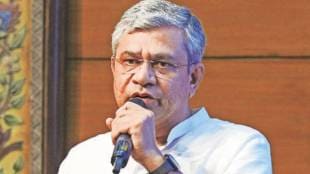 Ashwini Vaishnaw slams Congress over caste census