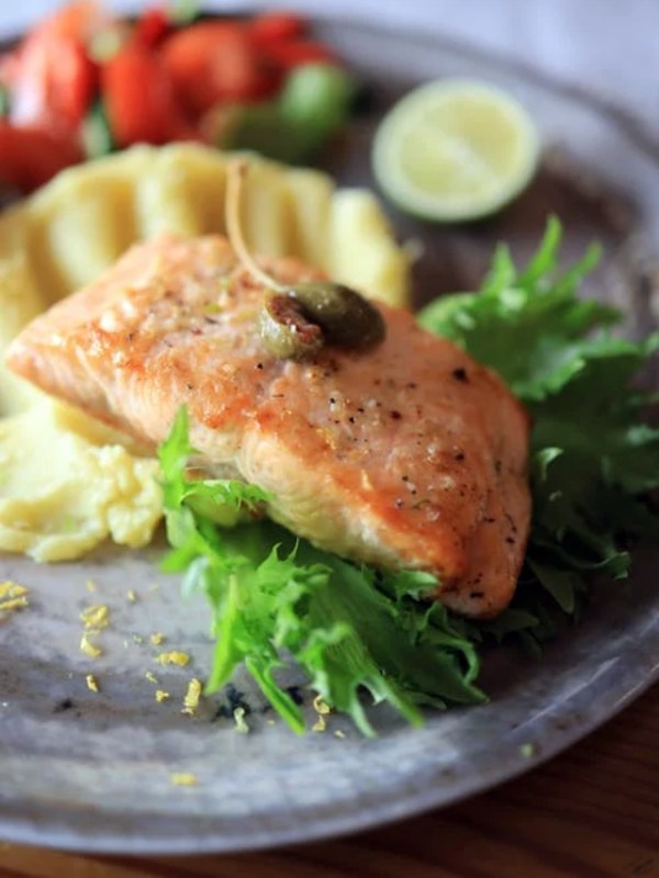 Eating Seafood Fish Can Give Good Skin