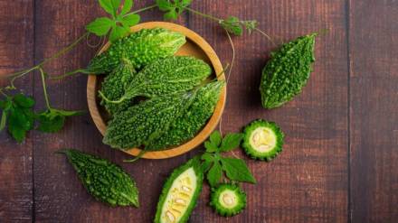 How to remove bitterness of bitter gourd