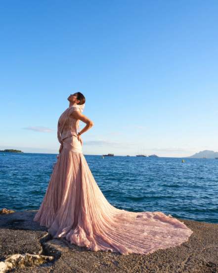 Janhvi Kapoor', Sridevi, Cannes 2025 debut look