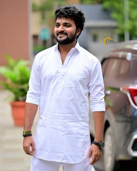 Kiran Gaikwad Dev Manus Madhla Adhyay Shooting