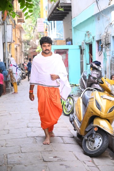 Kiran Gaikwad Dev Manus Madhla Adhyay Shooting
