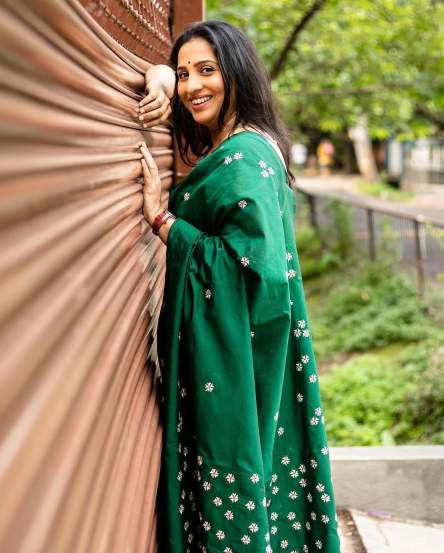 Madhurani Gokhale Saree Look