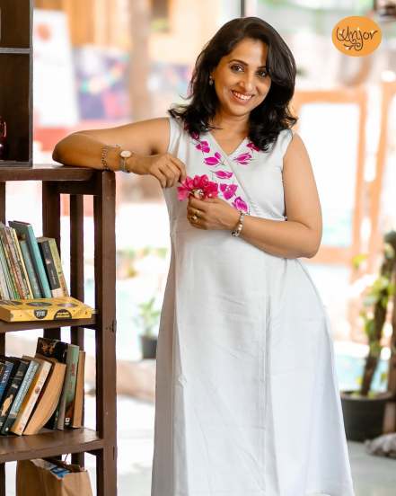 Madhurani Gokhale Saree Look Photoshoot