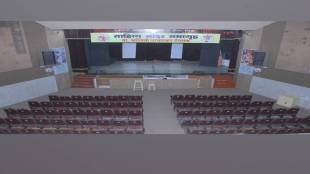 Vashis marathi sahitya mandir seats are damaged