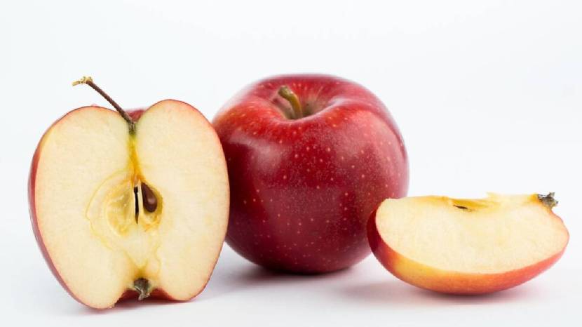 Which apple is more beneficial for health red or green 