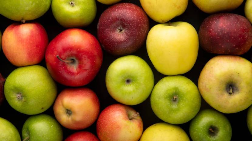 Which apple is more beneficial for health red or green 