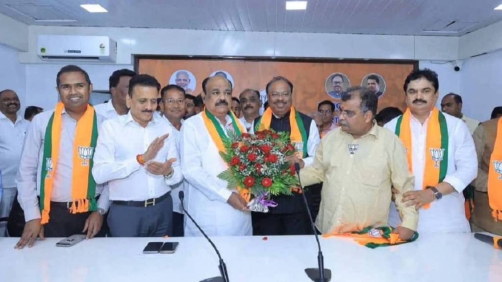 Dilip Wagh showing timely caution confirmed his support and joined the BJP on Tuesday Dilip Wagh showing timely caution confirmed his support and joined the BJP on Tuesday