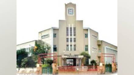 Presentation of memorial plan in Karad Municipality beautification of statues Constitution pillar will also be built