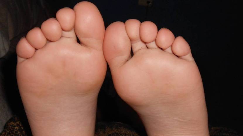 Health Benefits Of Massaging Your Feet With Oil