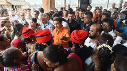 Nitesh Rane in Bhaucha Dhakaa
