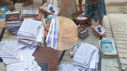 PSC Aspirant Sells Notes and books sold to raddi