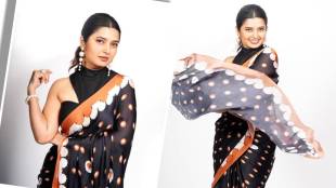 Prajakta Mali Black saree photoshoot