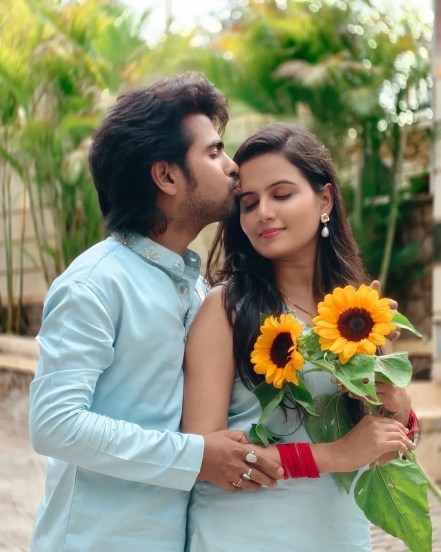 Prathamesh Parab Kshitija Parab Twinning
