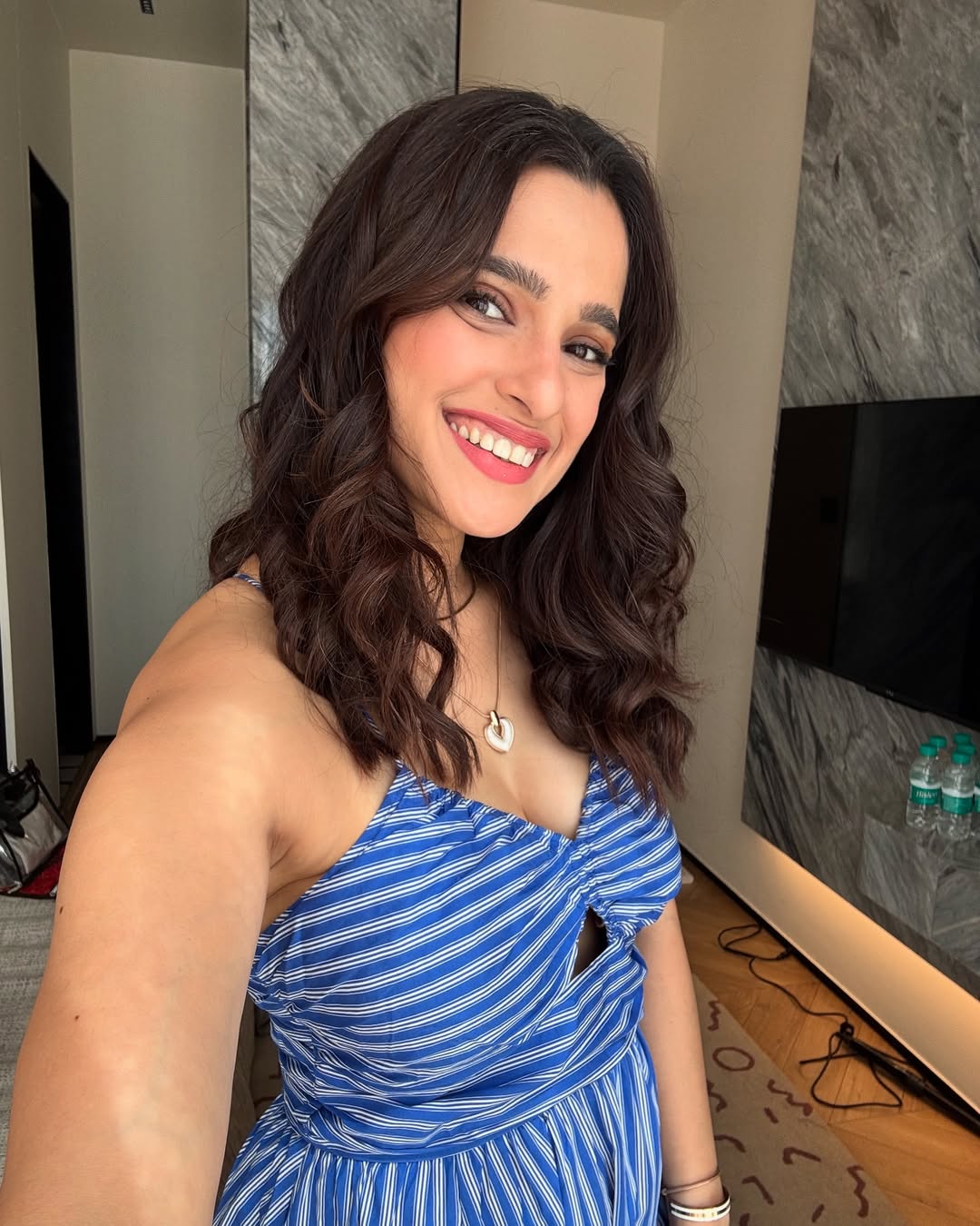 Priya Bapat Dubai Family Trip