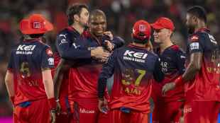 Royal Challengers Bengaluru vs Chennai Super Kings Live Match Score Updates in Marathi