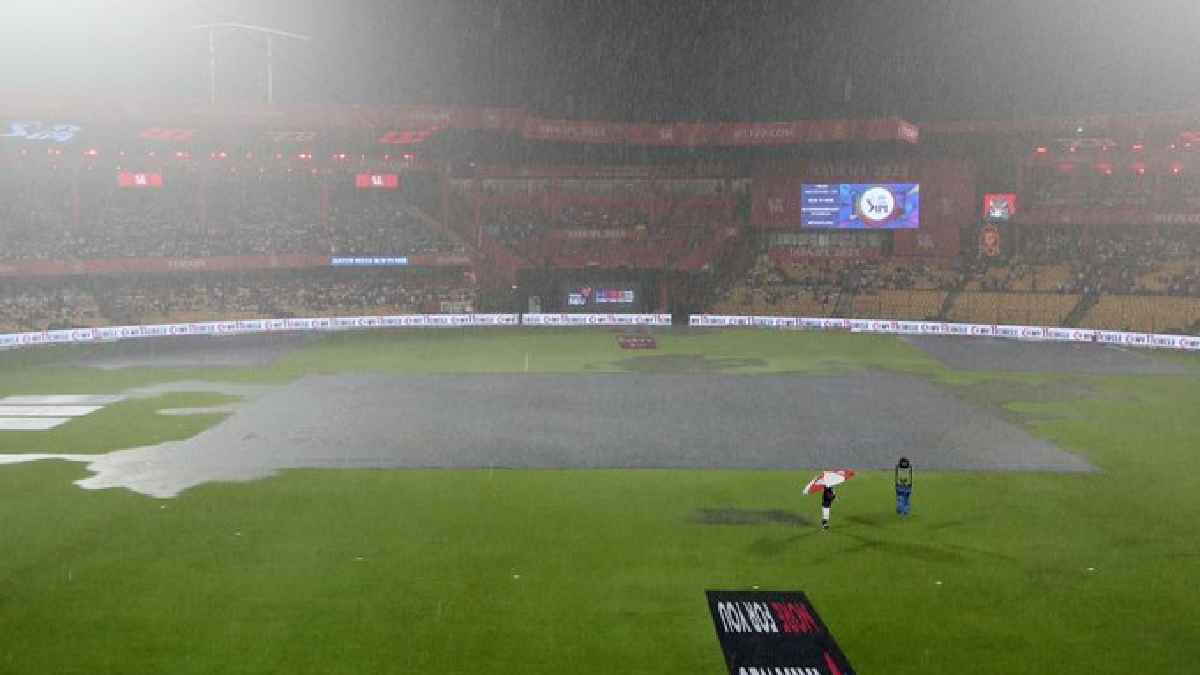 RCB vs KKR Highlights: आरसीबी-केकेआर सामना पावसामुळे रद्द, कोलकाता प्लेऑफच्या शर्यतीतून बाहेर तर बंगळुरू….
