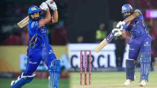 Rohit Sharma Becomes First Batter to Complete 6000 T20 runs for the Mumbai Indians franchise in IPL RR vs MI