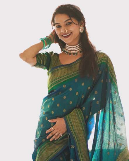Sakshee Gandhi Peacock Green Paithani Saree