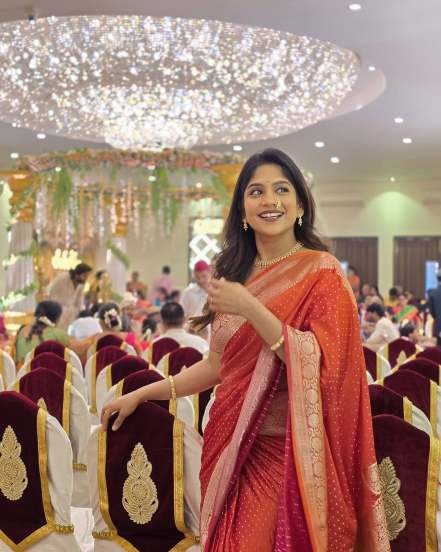 Samruddhi Kelkar Red Saree Look