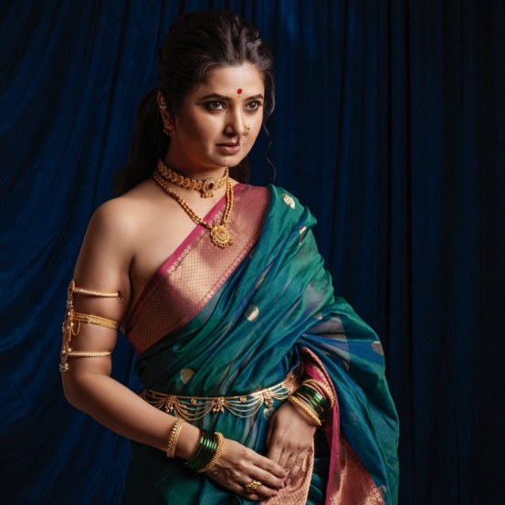 Marathi actress Prajakta mali looks beautiful in peacock colour dress
