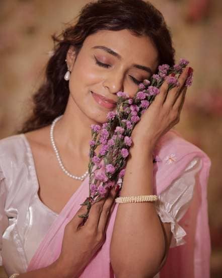 Mayuri Deshmukh pink Saree Look