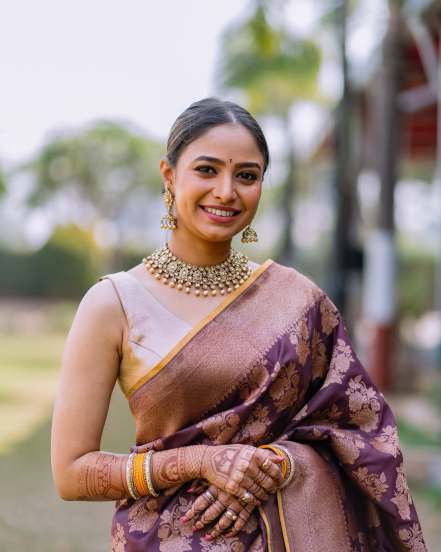 Sayali Deodhar Purple Saree Look