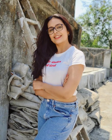 Shivani Rangole Kulkarni Cute Look