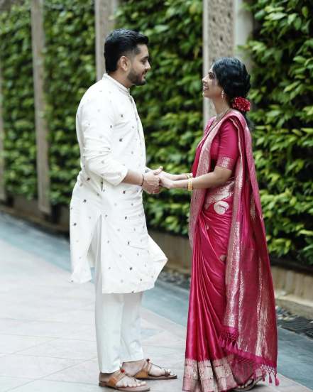 Swarda Thigale Siddharth Raut Romantic Photoshoot