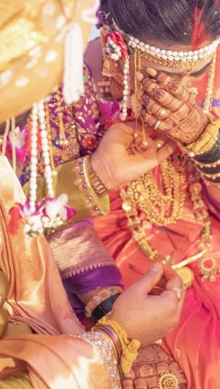 Vaishnavi Hagawane Wedding Photos Viral