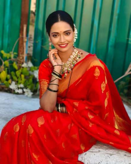Vallari Viraj Paithani Saree Look