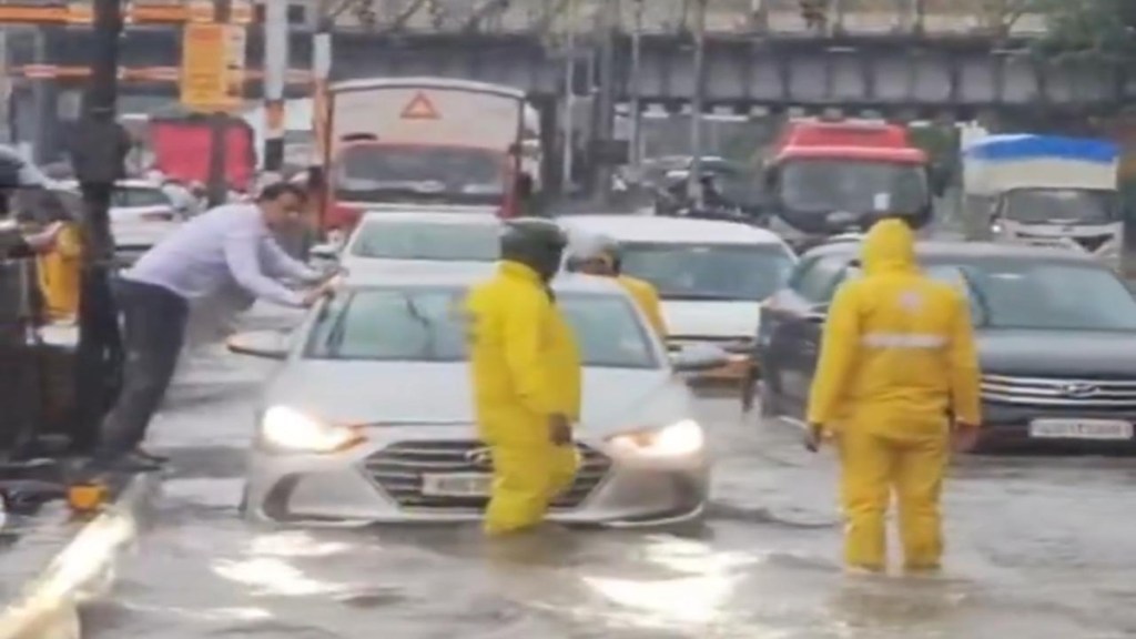 Mumbai rain, Road traffic Mumbai, traffic Mumbai,