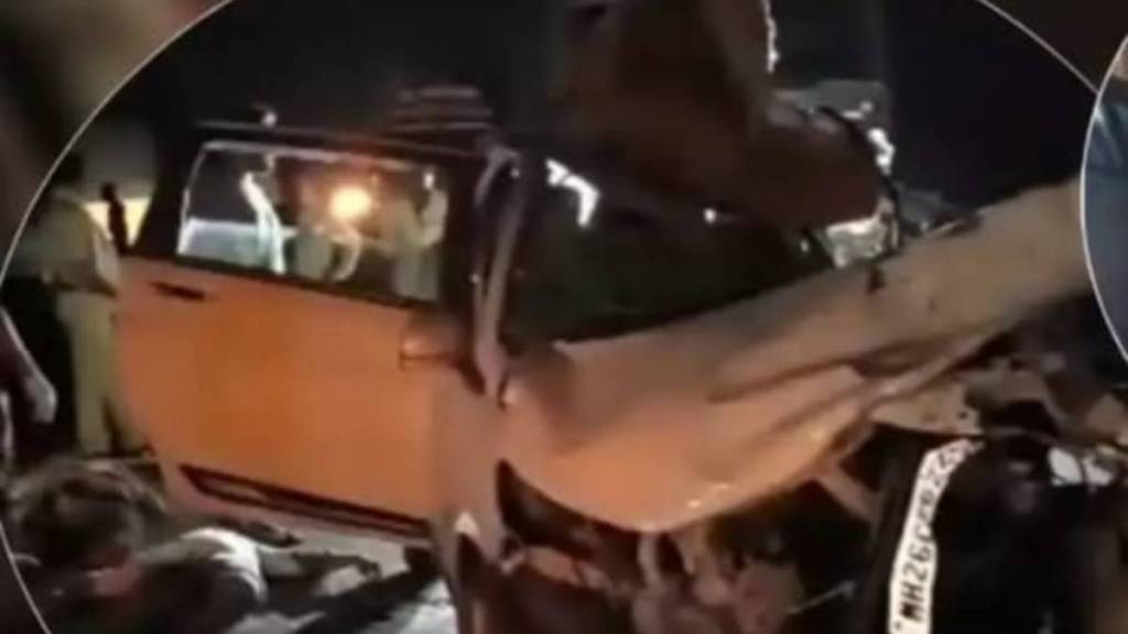 family killed in road accident in Buldhana district family killed in road accident in Buldhana district