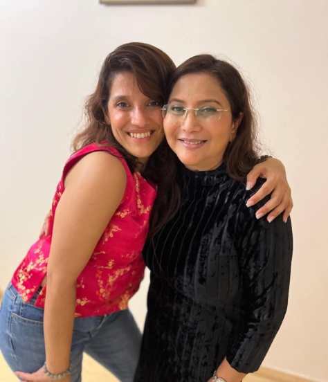 pilot aditi paranjpe who felicitate padma shri ashok saraf