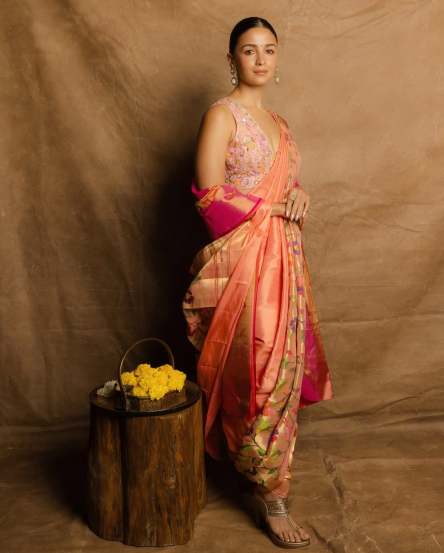 alia bhatt marathi look