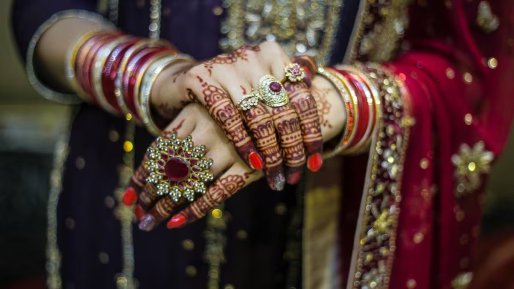 The bride died the day after the wedding ceremony; the funeral procession left from the wedding venue solapur