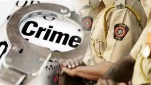 thieves snatching gold chain of a senior citizen travelling on PMP bus