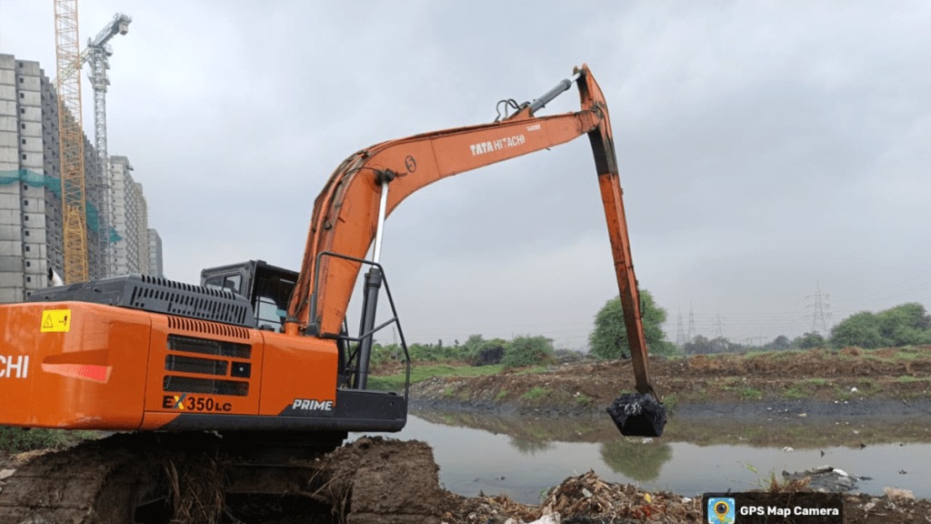 Vasai Virar municipality has completed only 24% of drain cleaning in a month, and now faces the challenge of finishing the work before the monsoon