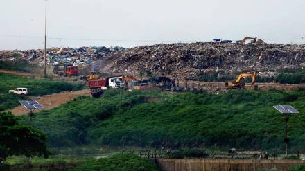Samajwadi Party on Deonar landfill cleanup