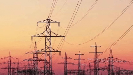 Maharashtra Electricity distribution license war adani torrent mseb competition mumbai