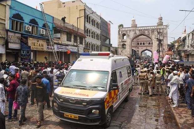 घटनेचे कारण तपासण्यासाठी गुन्हा दाखल करण्यात आला आहे. (Photo source: PTI)